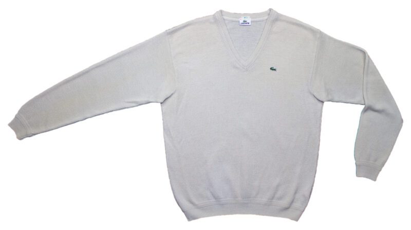 Pet Breed: Saco Lacoste.     T-L