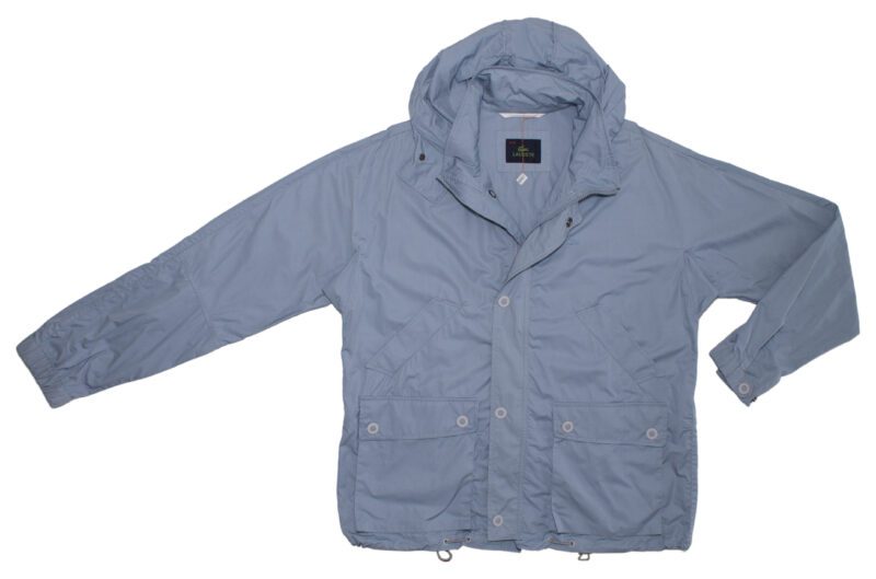 Pet Breed: Chaqueta Lacoste.     T-XL