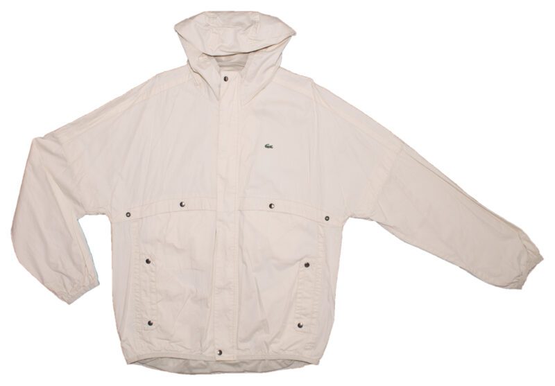 Pet Breed: Chaqueta Lacoste.     T-L