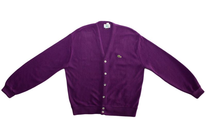 Pet Breed: Saco Lacoste.     T-M