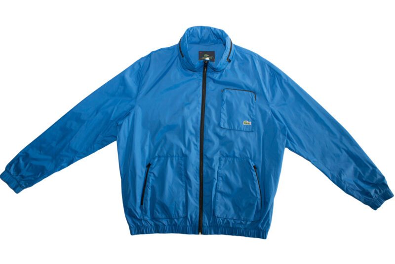 Pet Breed: Chaqueta Lacoste.     T-XL