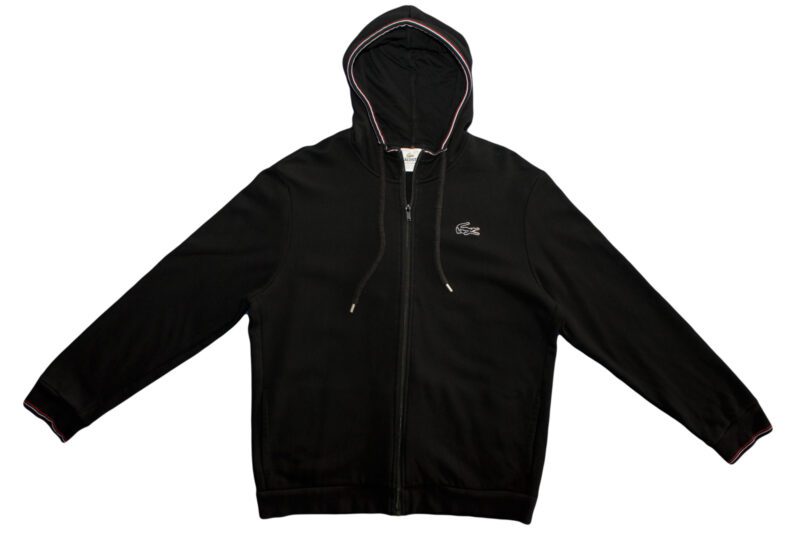 Pet Breed: Chaqueta Lacoste.     T-XL