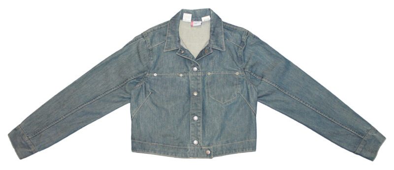 Pet Breed: Chaqueta Levi's.     T-M