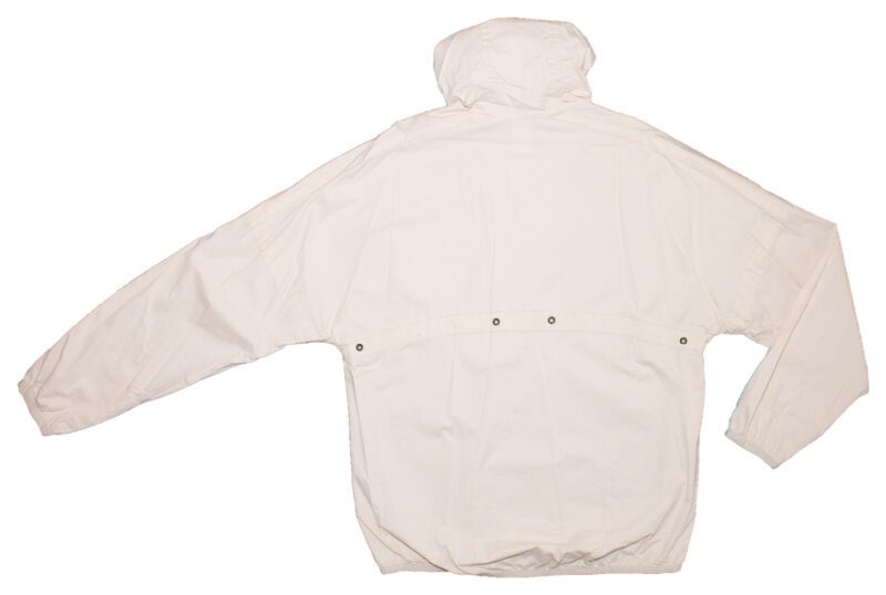 Pet Breed: Chaqueta Lacoste.     T-L
