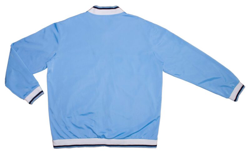 Pet Breed: Chaqueta Lacoste.     T-XL