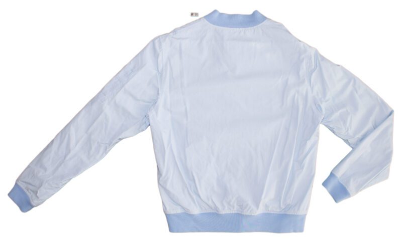 Pet Breed: Chaqueta Lacoste.     T-M