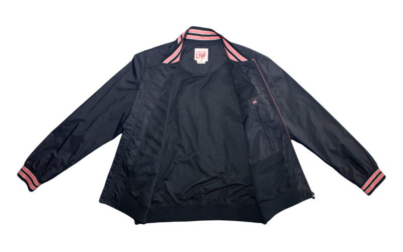 Pet Breed: Chaqueta Lacoste.     T-M
