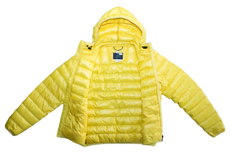 Pet Breed: Chaqueta Lacoste.     T-S