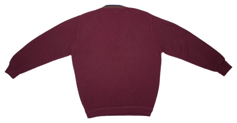 Pet Breed: Saco Lacoste.     T-M