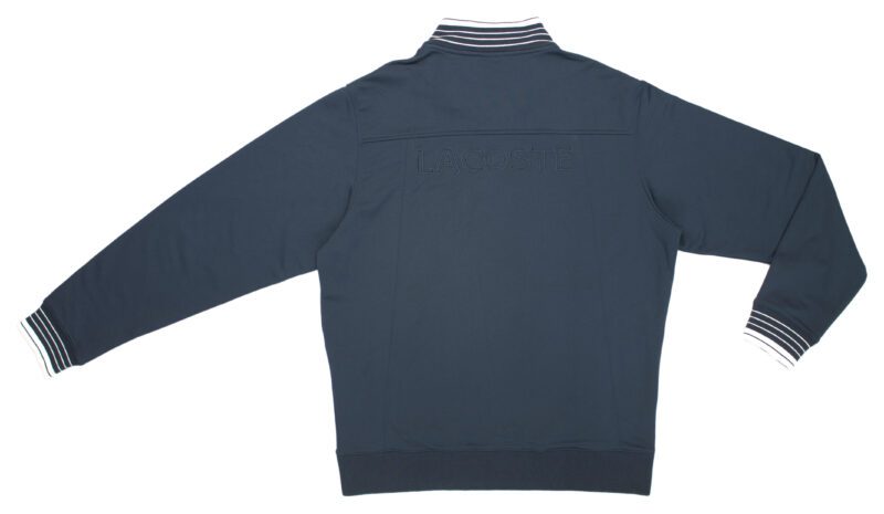 Pet Breed: Chaqueta Lacoste.     T-L