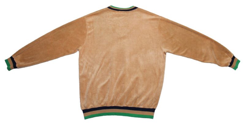 Pet Breed: Saco Lacoste.     T-L