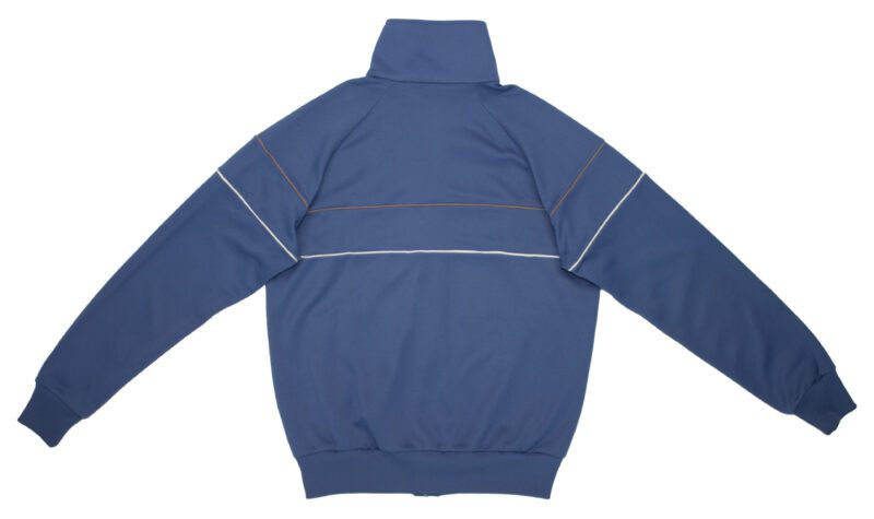 Pet Breed: Chaqueta Adidas.     T-M