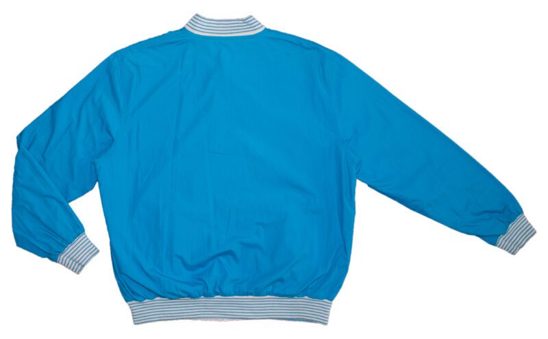 Pet Breed: Chaqueta Lacoste.     T-L