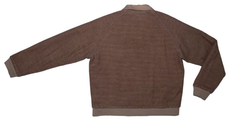 Pet Breed: Chaqueta Lacoste.     T-XL