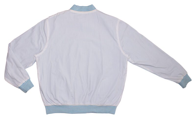 Pet Breed: Chaqueta Lacoste.     T-L