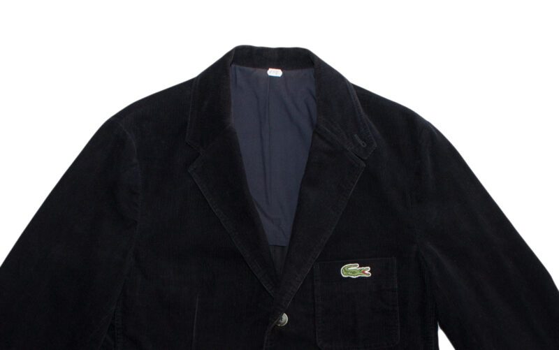 Pet Breed: Chaqueta Lacoste.     T-S