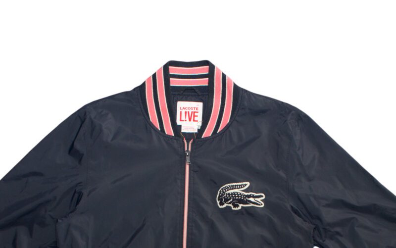 Pet Breed: Chaqueta Lacoste.     T-S