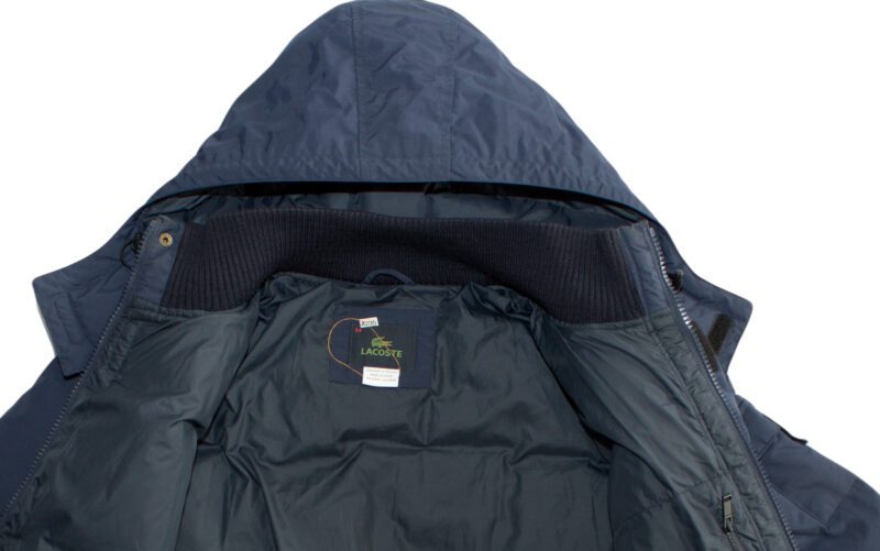 Pet Breed: Chaqueta Lacoste.     T-L
