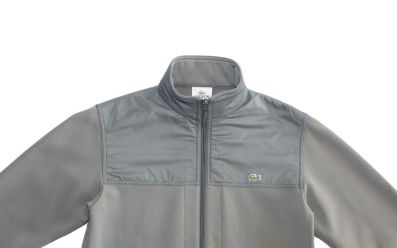 Pet Breed: Chaqueta Lacoste.     T-S