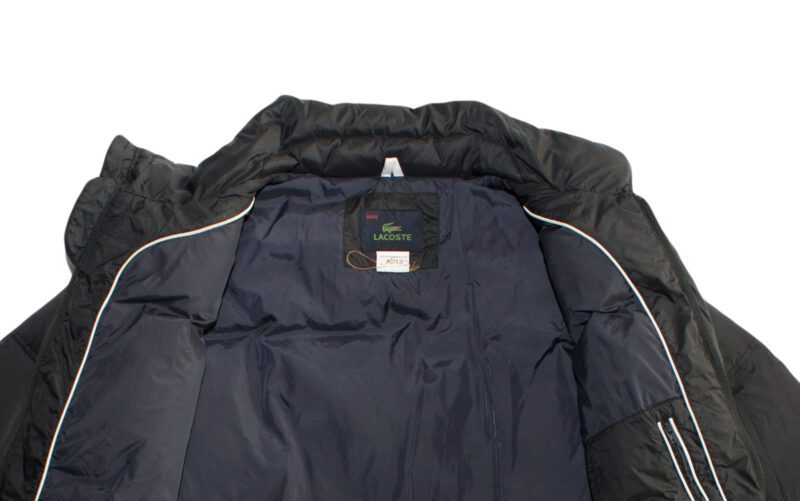 Pet Breed: Chaqueta Lacoste.     T-L