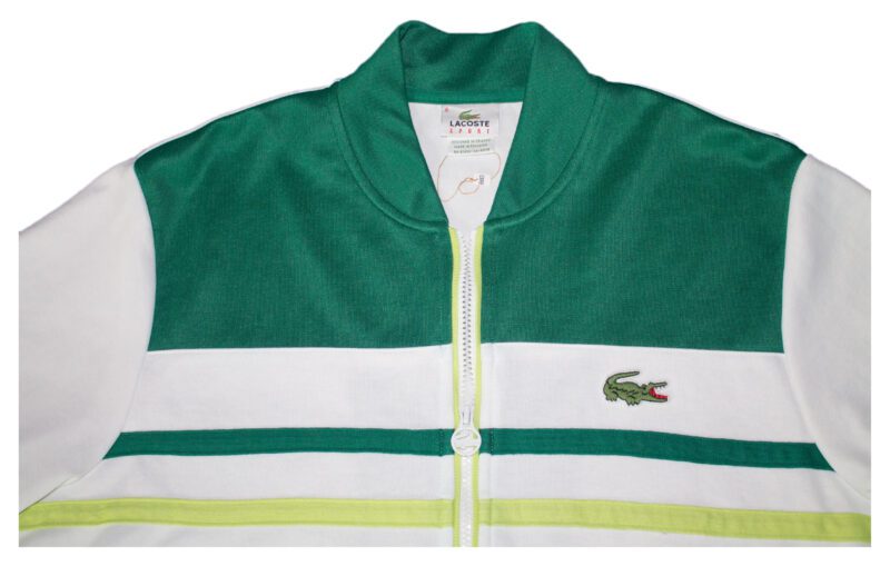 Pet Breed: Chaqueta Lacoste.     T-L