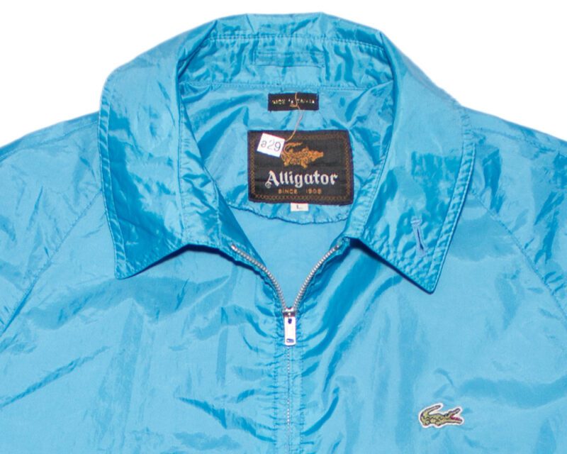 Pet Breed: Chaqueta Lacoste.     T-L