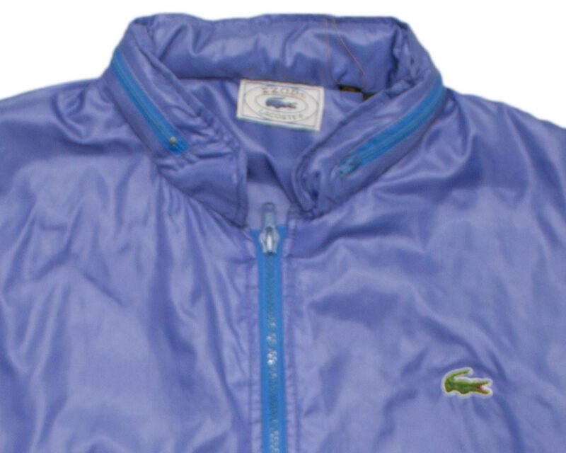 Pet Breed: Chaqueta Lacoste.     T-XL