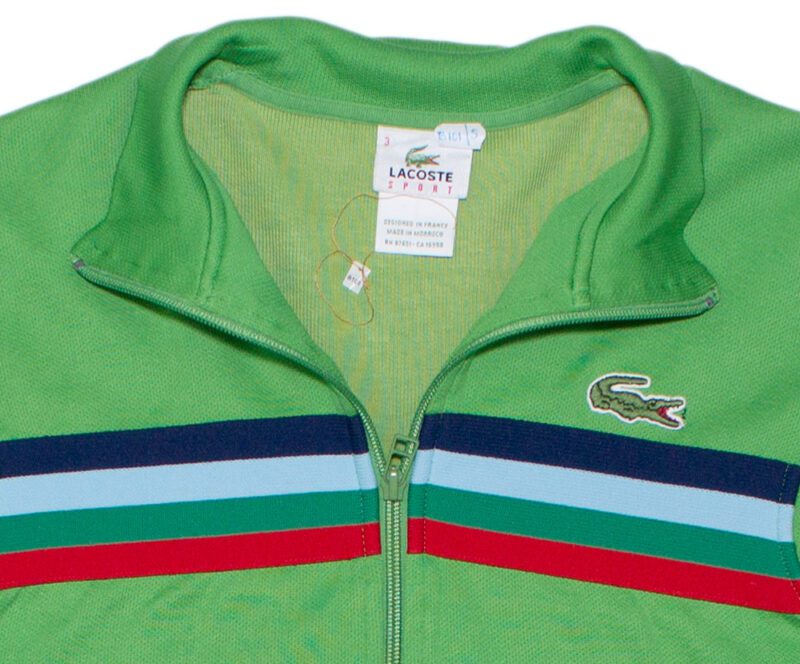 Pet Breed: Chaqueta Lacoste.     T-S
