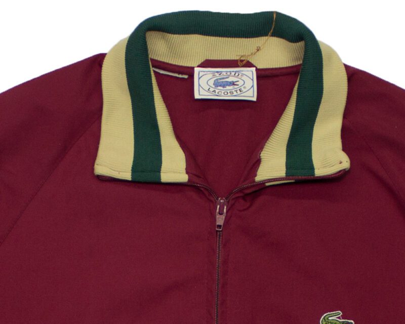 Pet Breed: Chaqueta Lacoste.     T-M