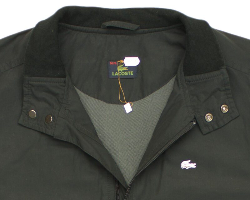 Pet Breed: Chaqueta Lacoste.     T-L